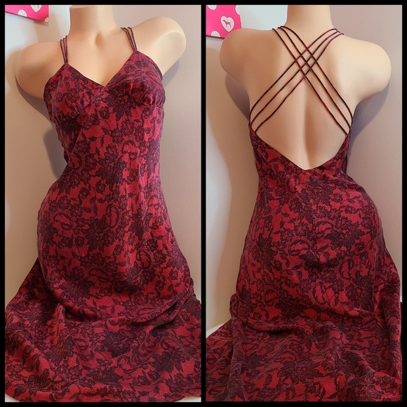 Rare VTG Victoria's Secret 100% Silk Strappy Back Maxi Slip Dress Size Sm